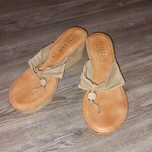 Italian Shoemakers made in Italy heeled kork look heeled wedge sandals   Sz 7.5